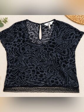 Black Poppy Black and Gray Animal Print Chemise Top